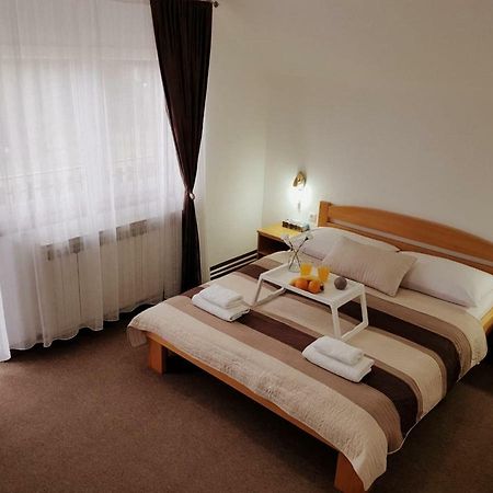 Guesthouse Kovačević Korenica Exteriér fotografie