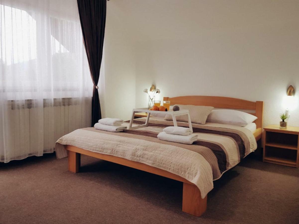 Guesthouse Kovačević Korenica Exteriér fotografie